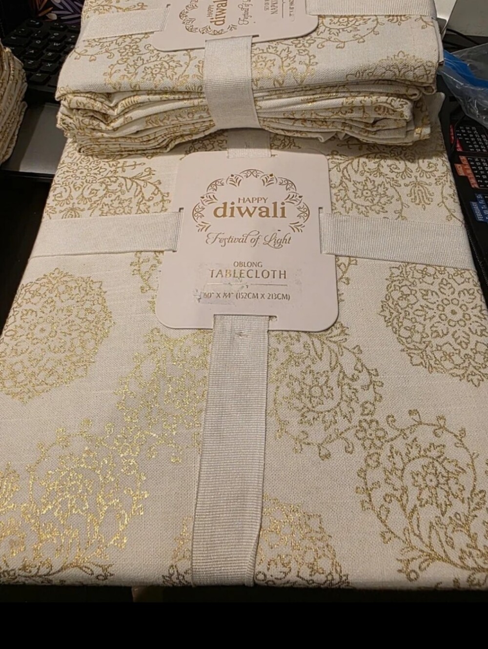 HAPPY DIWALI TABLE CLOTH AND NAPKIN SET